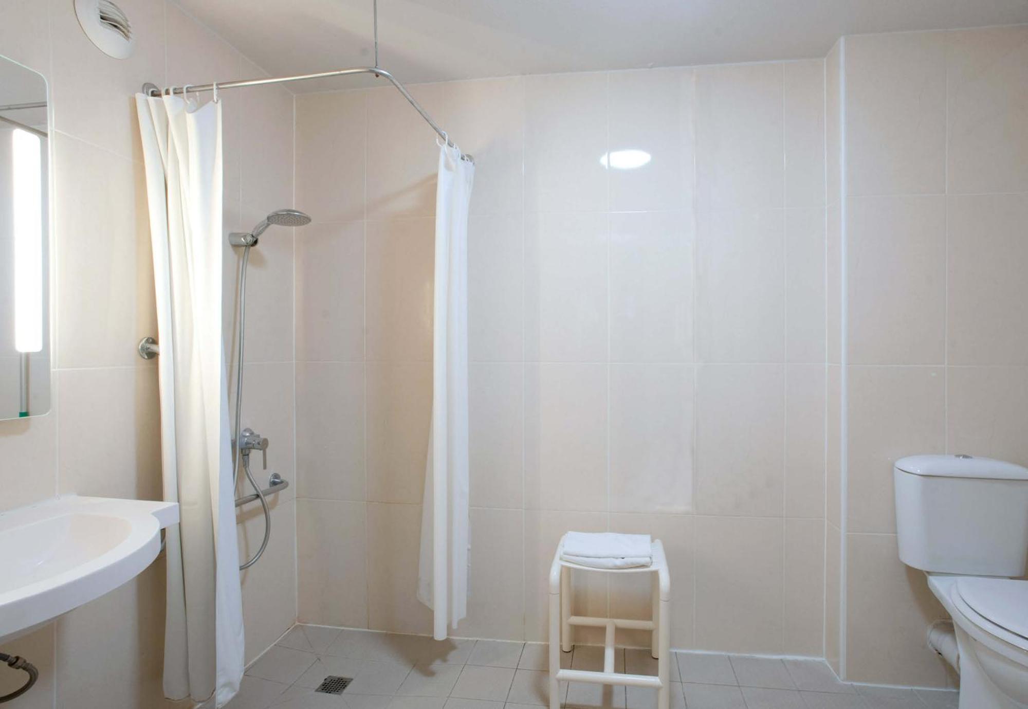 B&B Hotel Louveciennes Le Port-Marly Eksteriør bilde